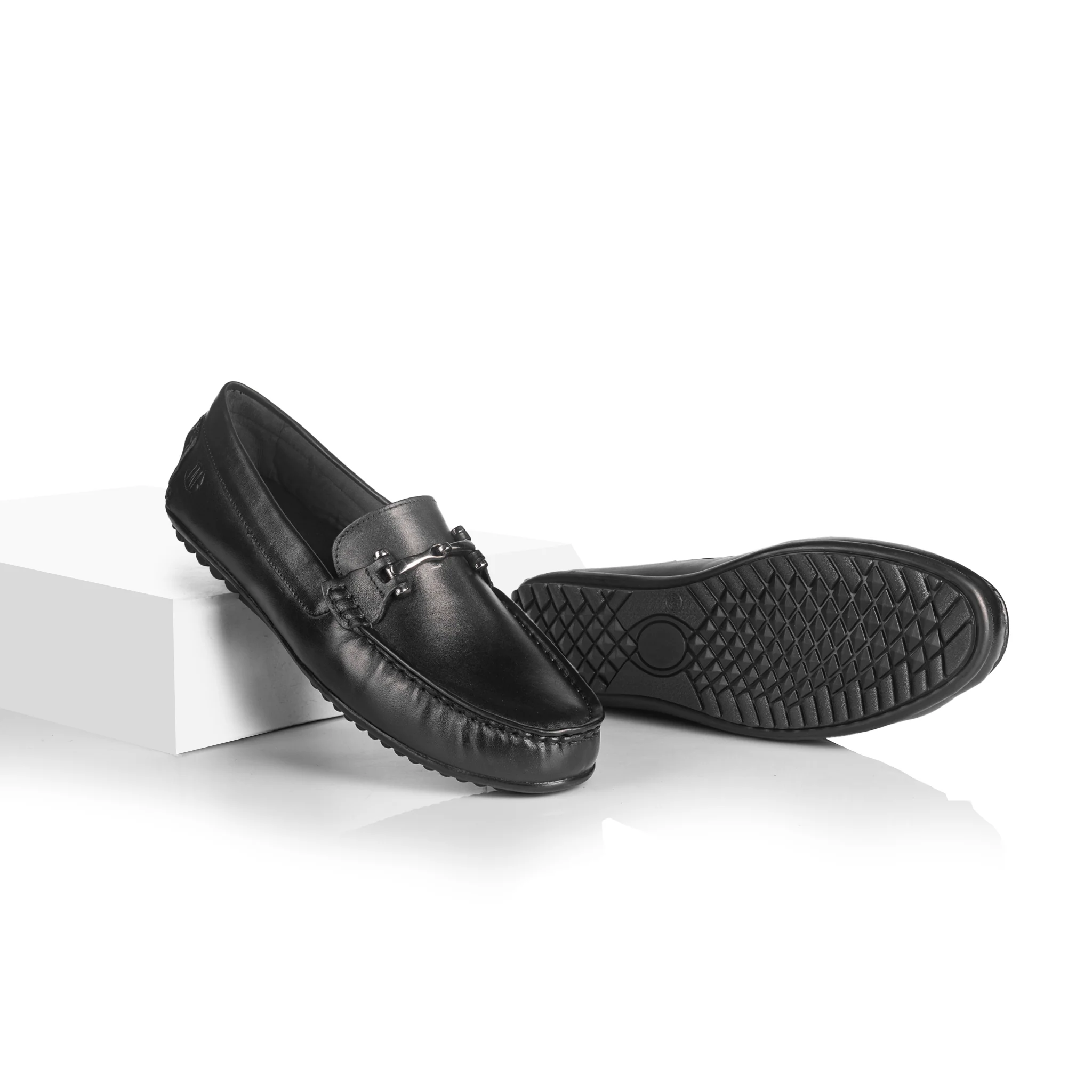 Grifin (Piano Black) - Image 4